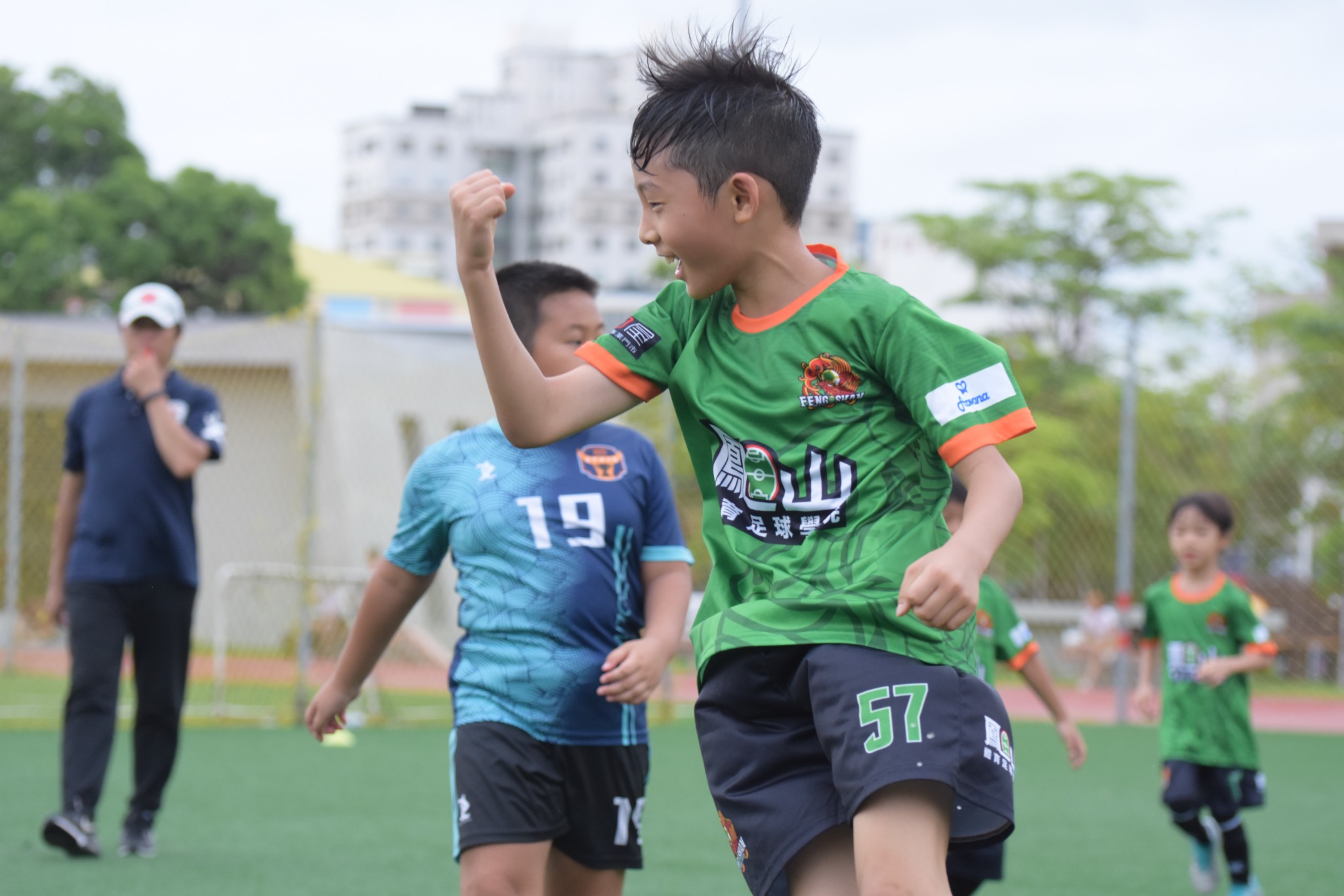 孩子在足球課程中學習與練習